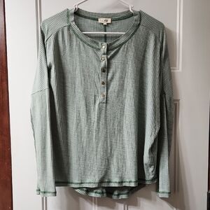NWOT La Miel Sage Henley - S